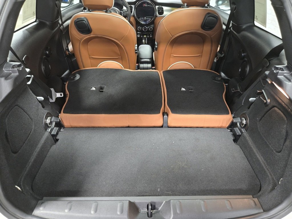 Used 2024 MINI Cooper SE image 37