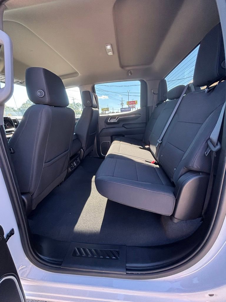 Used 2024 GMC Sierra 1500 SLE image 8