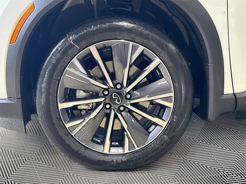 New 2026 INFINITI QX60 Luxe w/ Cargo Package image 34