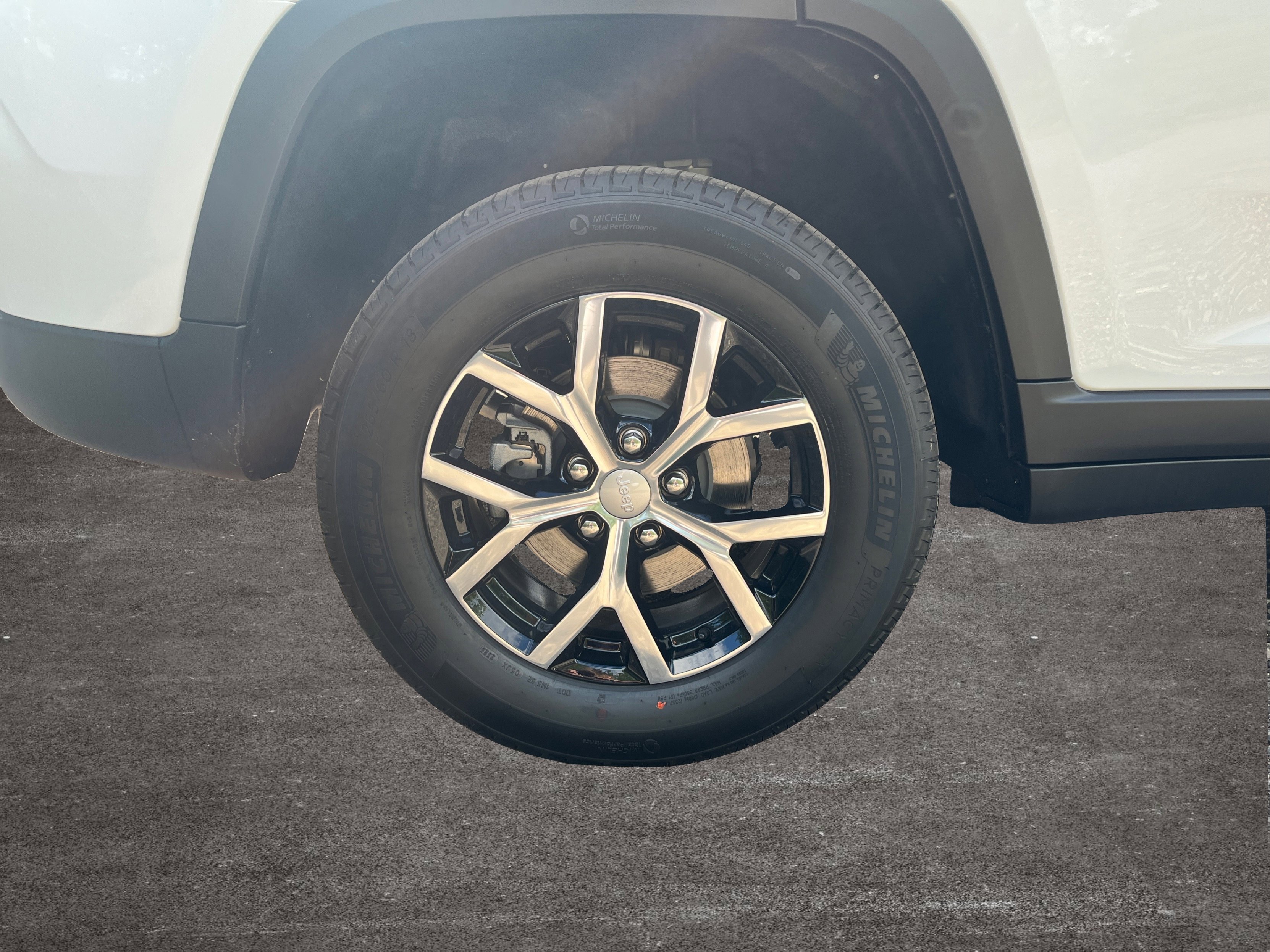 New 2025 Jeep Grand Cherokee Limited image 33