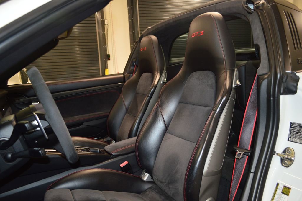 Used 2016 Porsche 911 Targa 4 GTS AWD/4WD image 5
