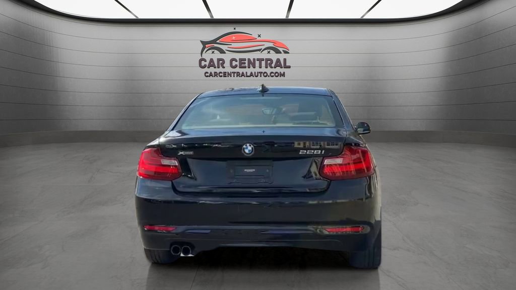 Used 2016 BMW 228i xDrive Coupe AWD/4WD image 4