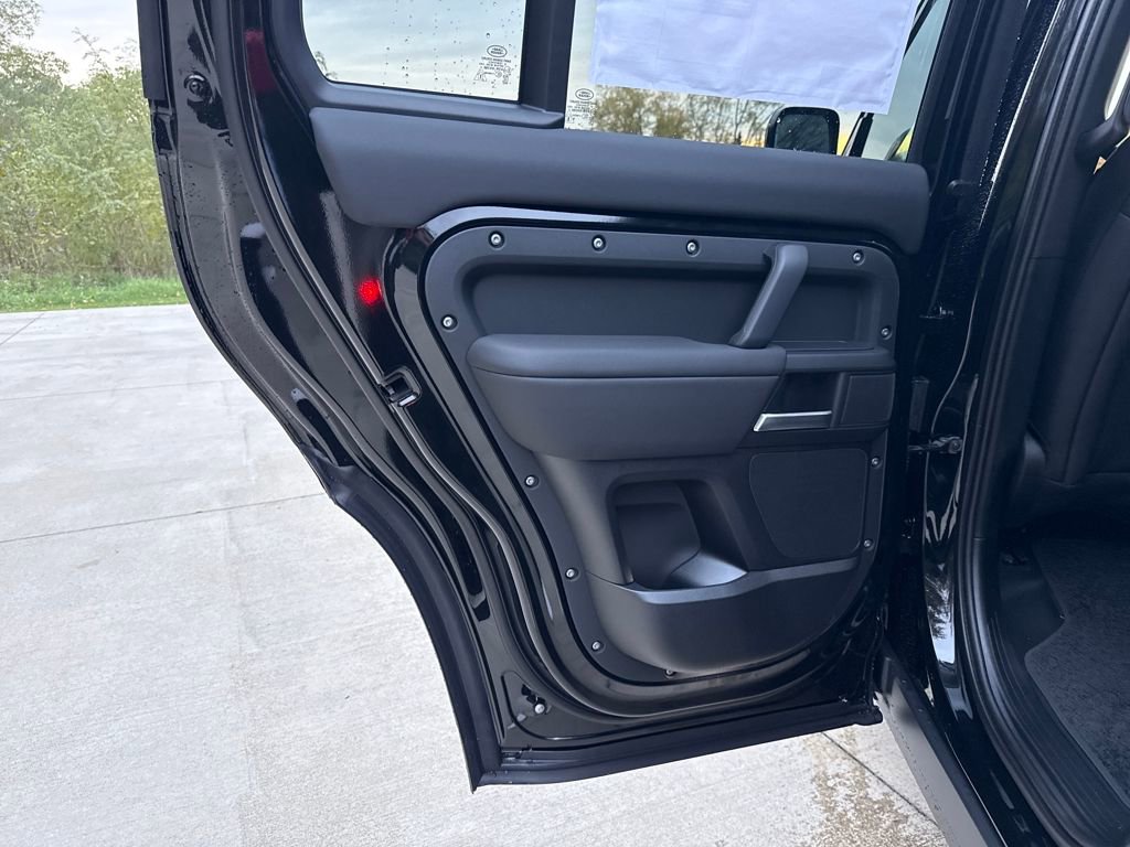 New 2026 Land Rover Defender 110 S image 13