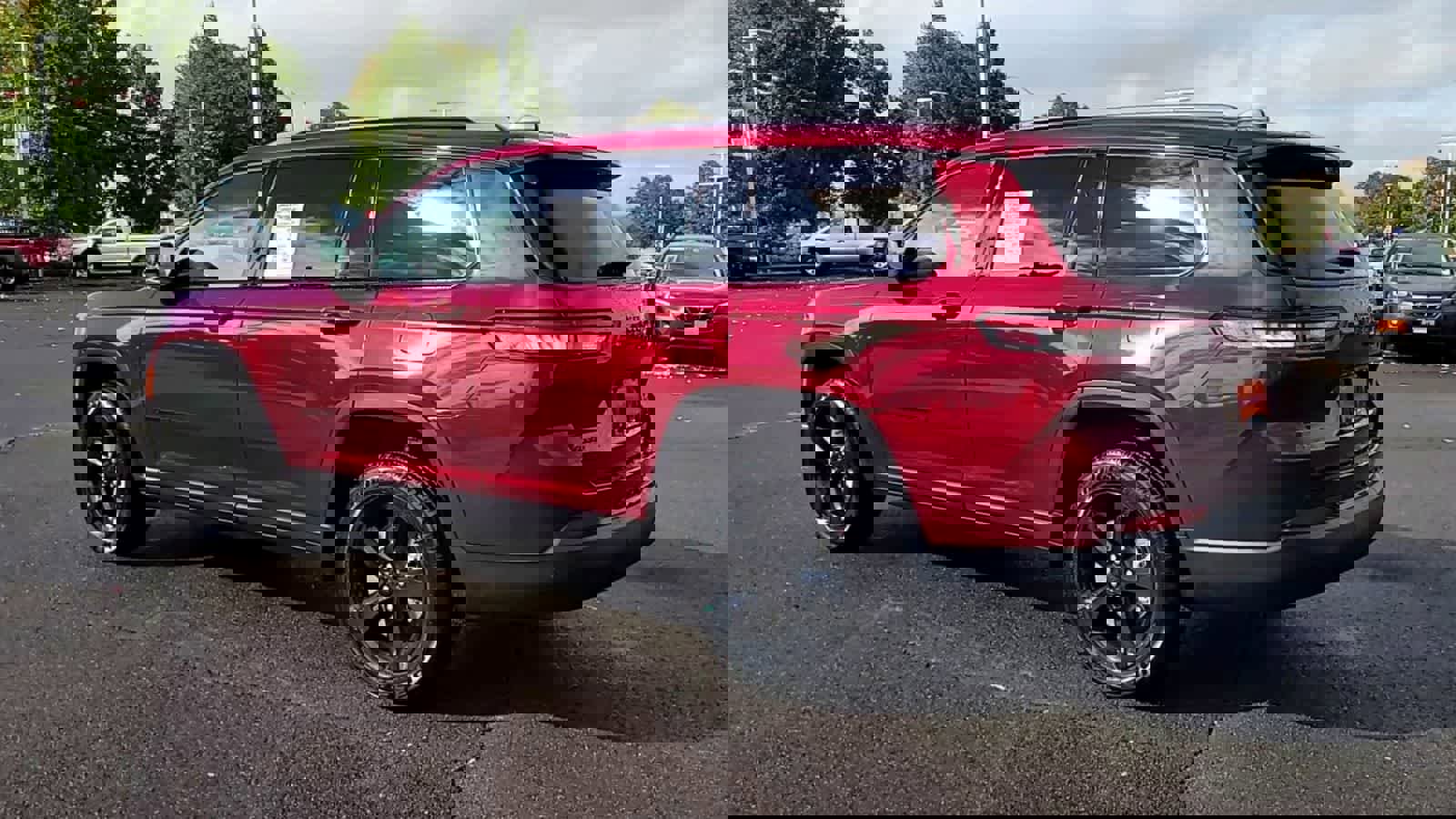 New 2025 Jeep Grand Cherokee L Altitude image 6