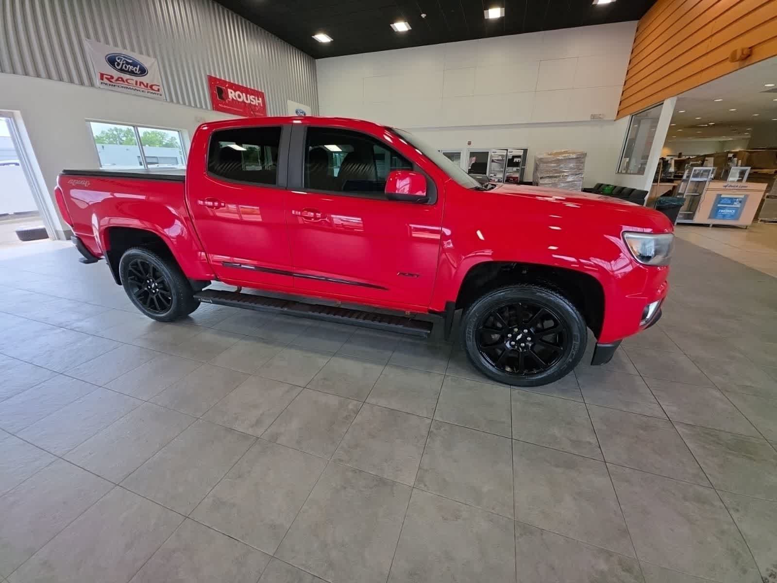 Used 2019 Chevrolet Colorado LT w/ Colorado RST Special Edition AWD/4WD image 6