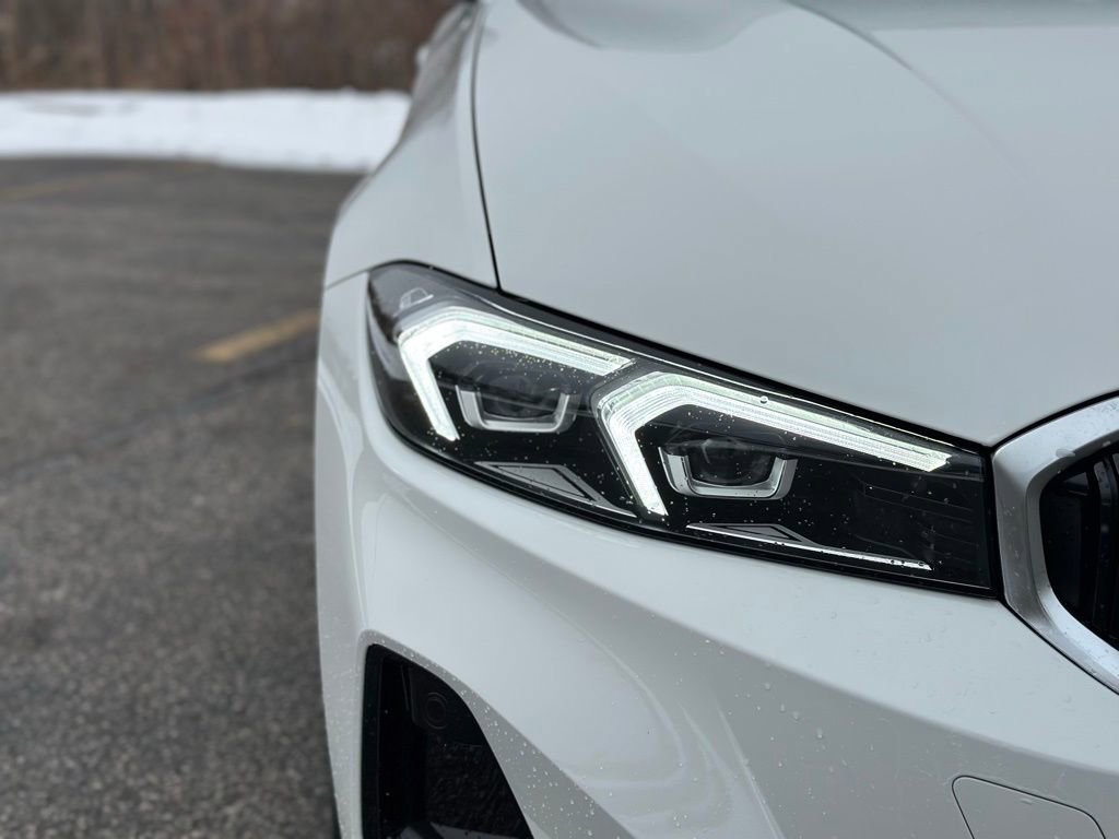 New 2026 BMW 330i xDrive Sedan AWD/4WD image 10