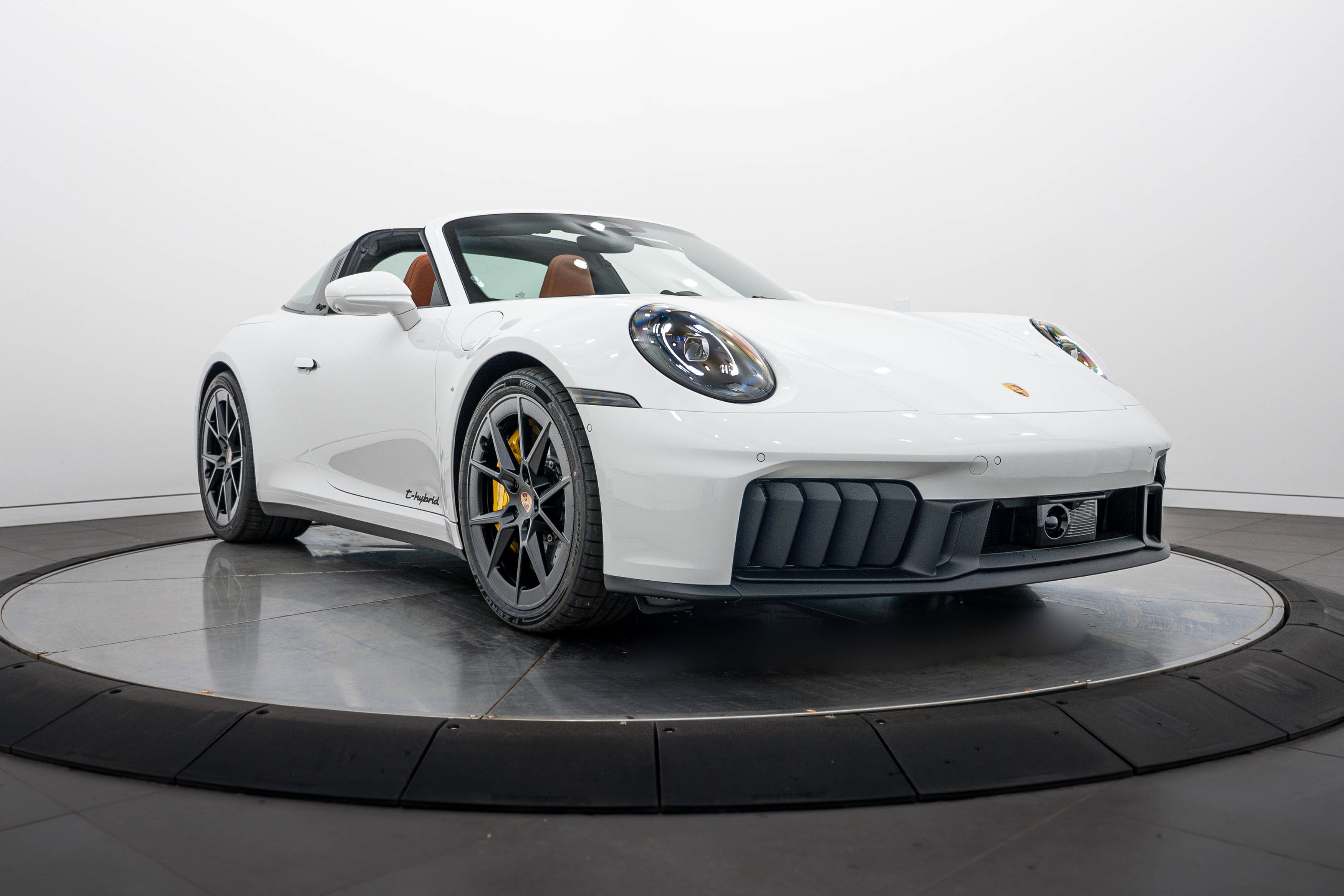 New 2026 Porsche 911 Targa 4 GTS AWD/4WD image 9