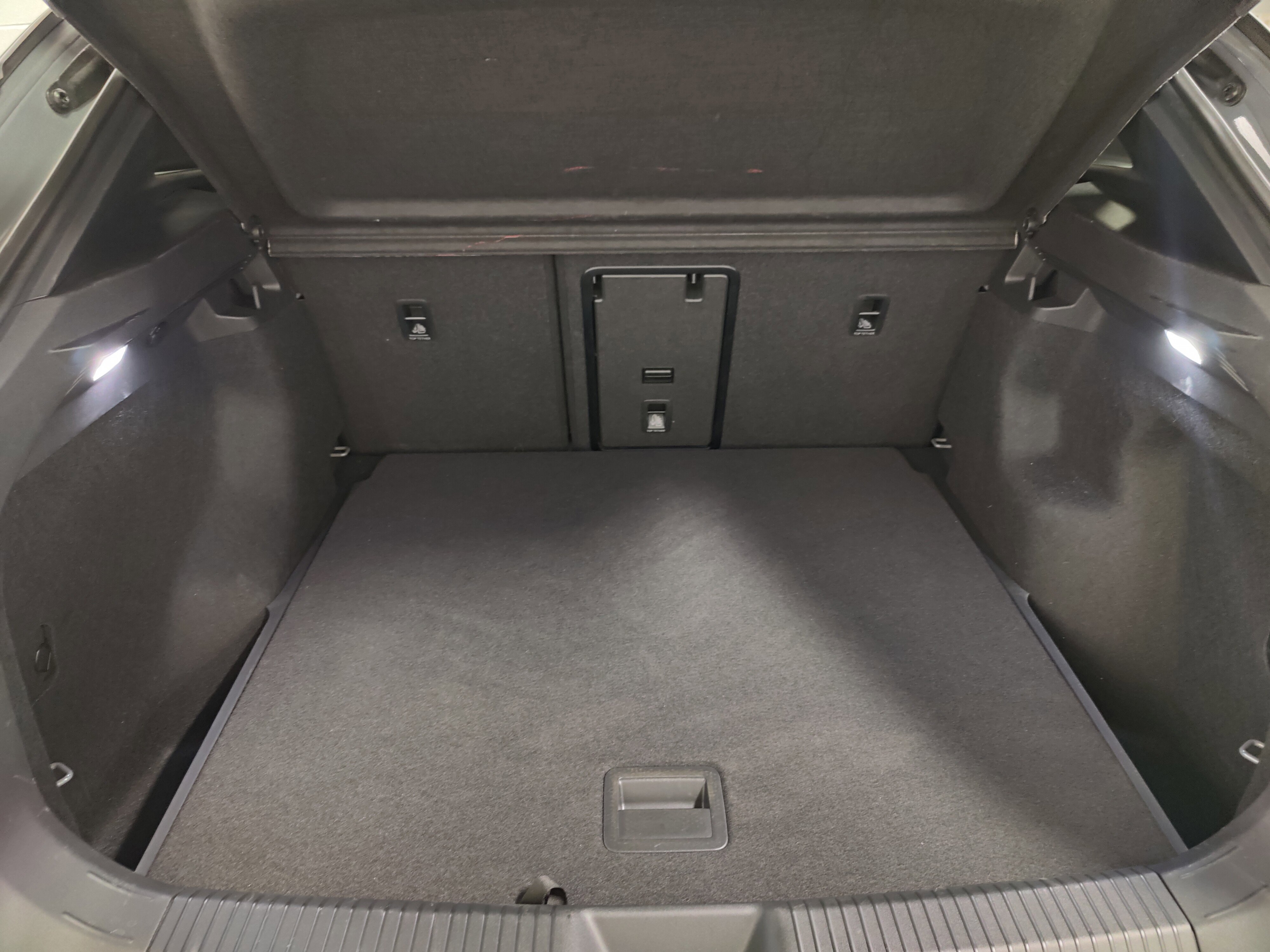 Certified 2024 Volkswagen ID.4 S image 13