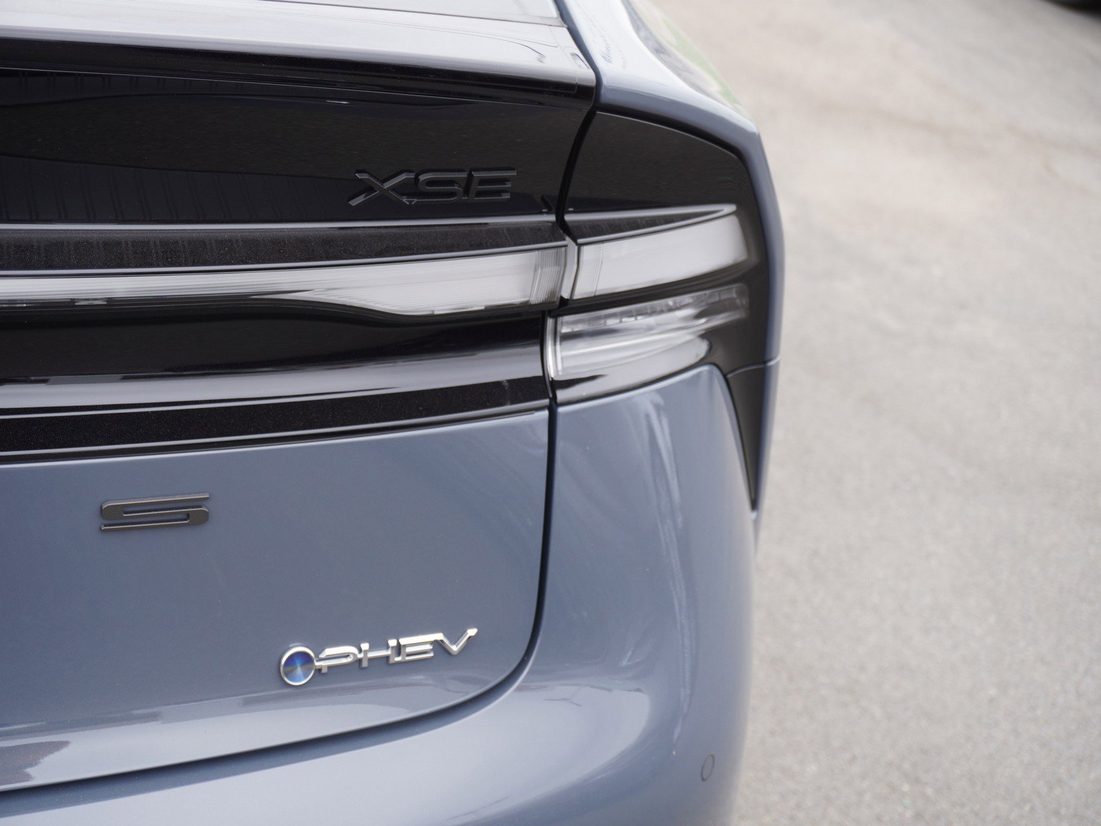 New 2026 Toyota Prius Plug-In Hybrid image 11