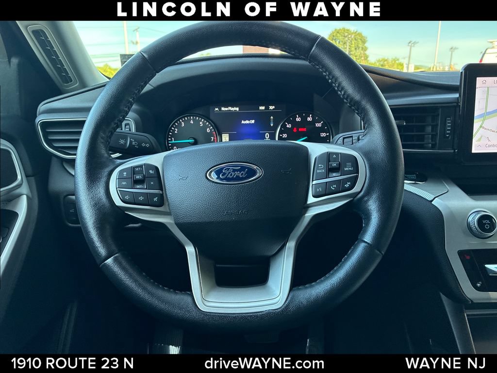 Used 2022 Ford Explorer XLT w/ Equipment Group 202A AWD/4WD image 27