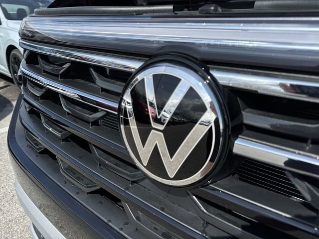 New 2026 Volkswagen Atlas Peak Edition image 30