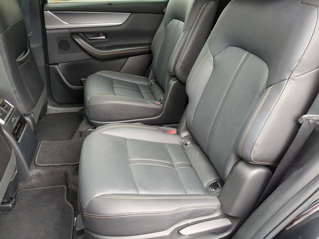 Used 2025 MAZDA CX-90 3.3 Turbo w/ Premium Sport Pkg image 28