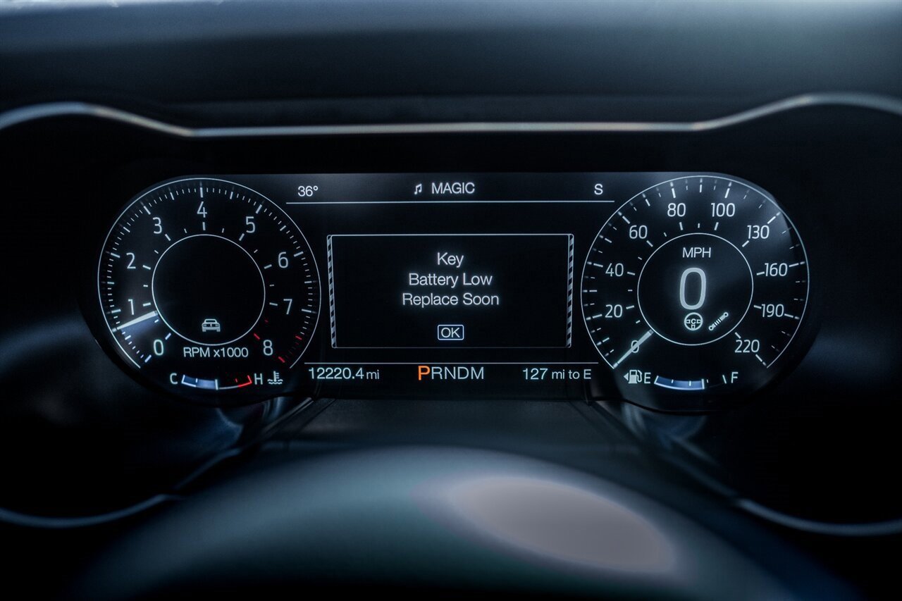 Used 2022 Ford Mustang Shelby GT500 w/ Carbon Fiber Track Pack image 20