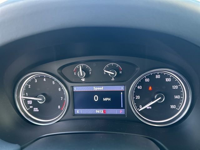 Used 2023 Buick Enclave Essence image 14