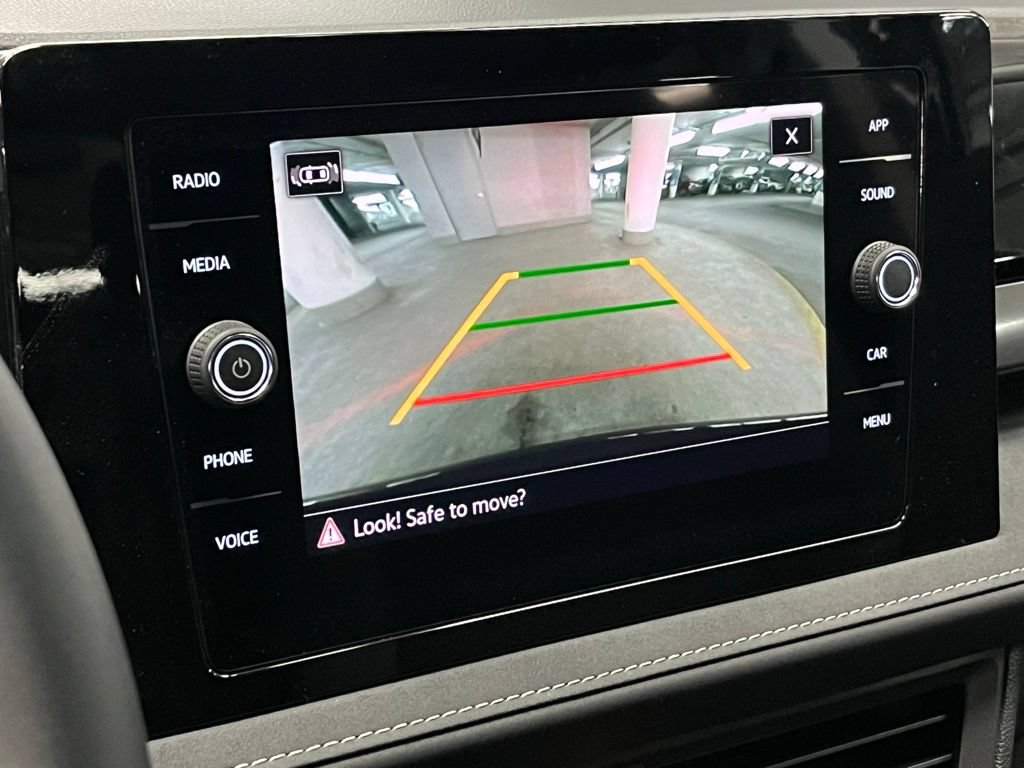 New 2026 Volkswagen Taos SE AWD/4WD image 28