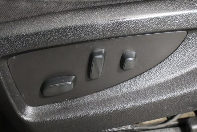 Used 2018 Chevrolet Tahoe 4WD image 17