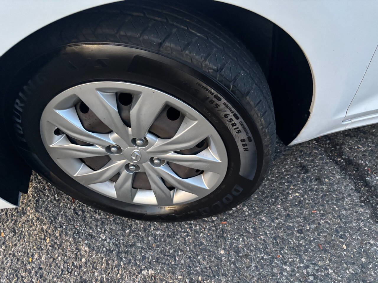 Used 2019 Hyundai Accent SE image 9