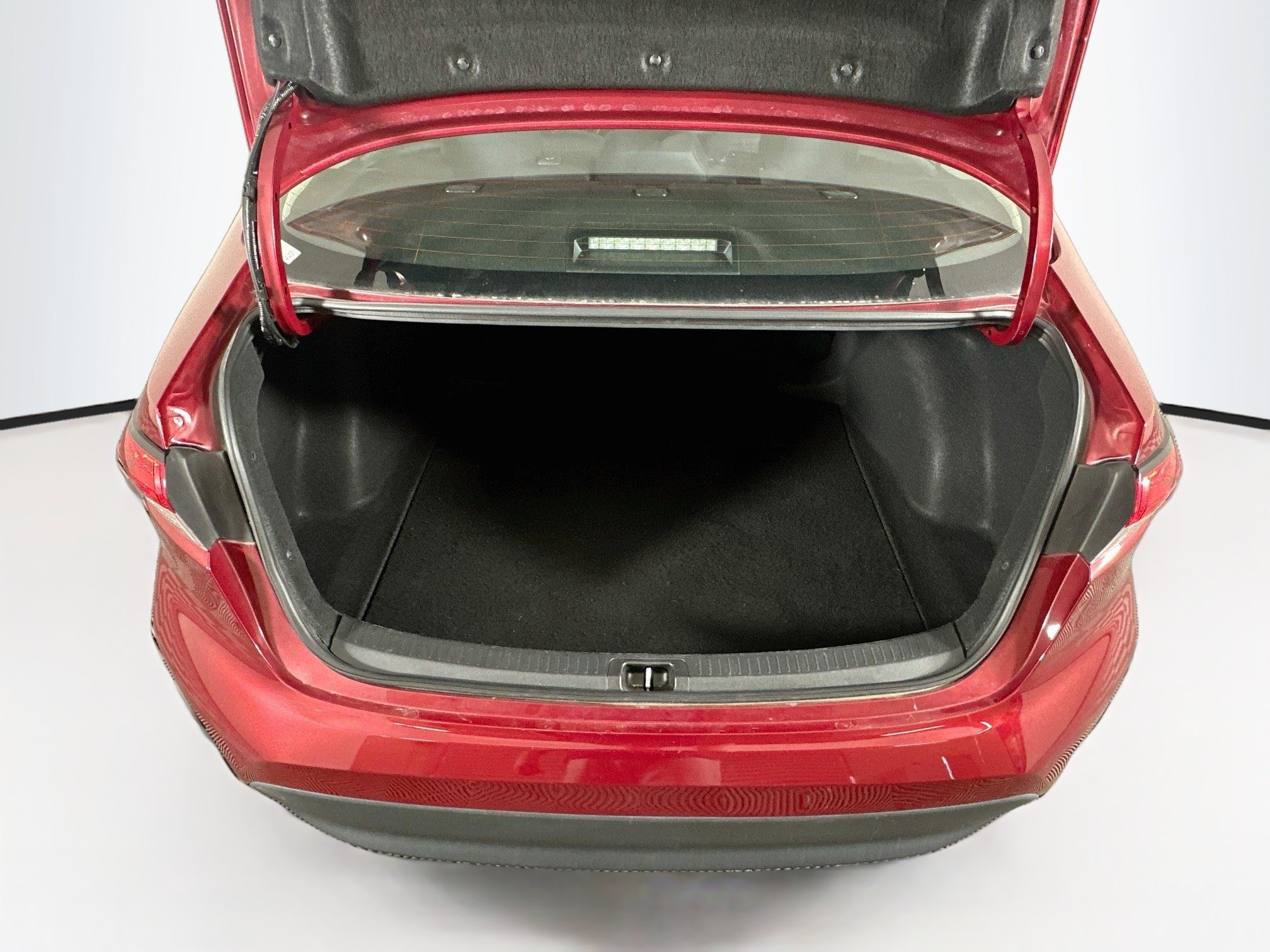 Used 2025 Toyota Corolla LE FWD image 28