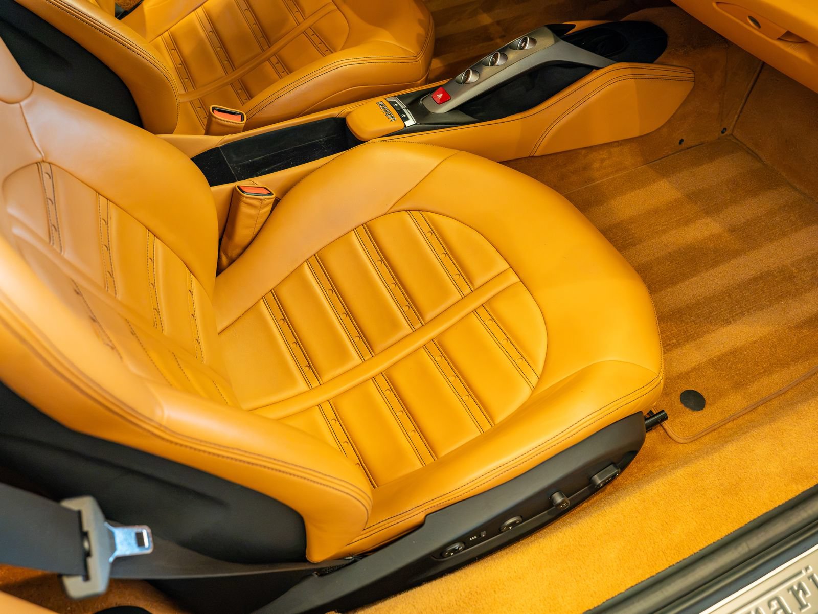 Certified 2016 Ferrari 488 GTB RWD image 20