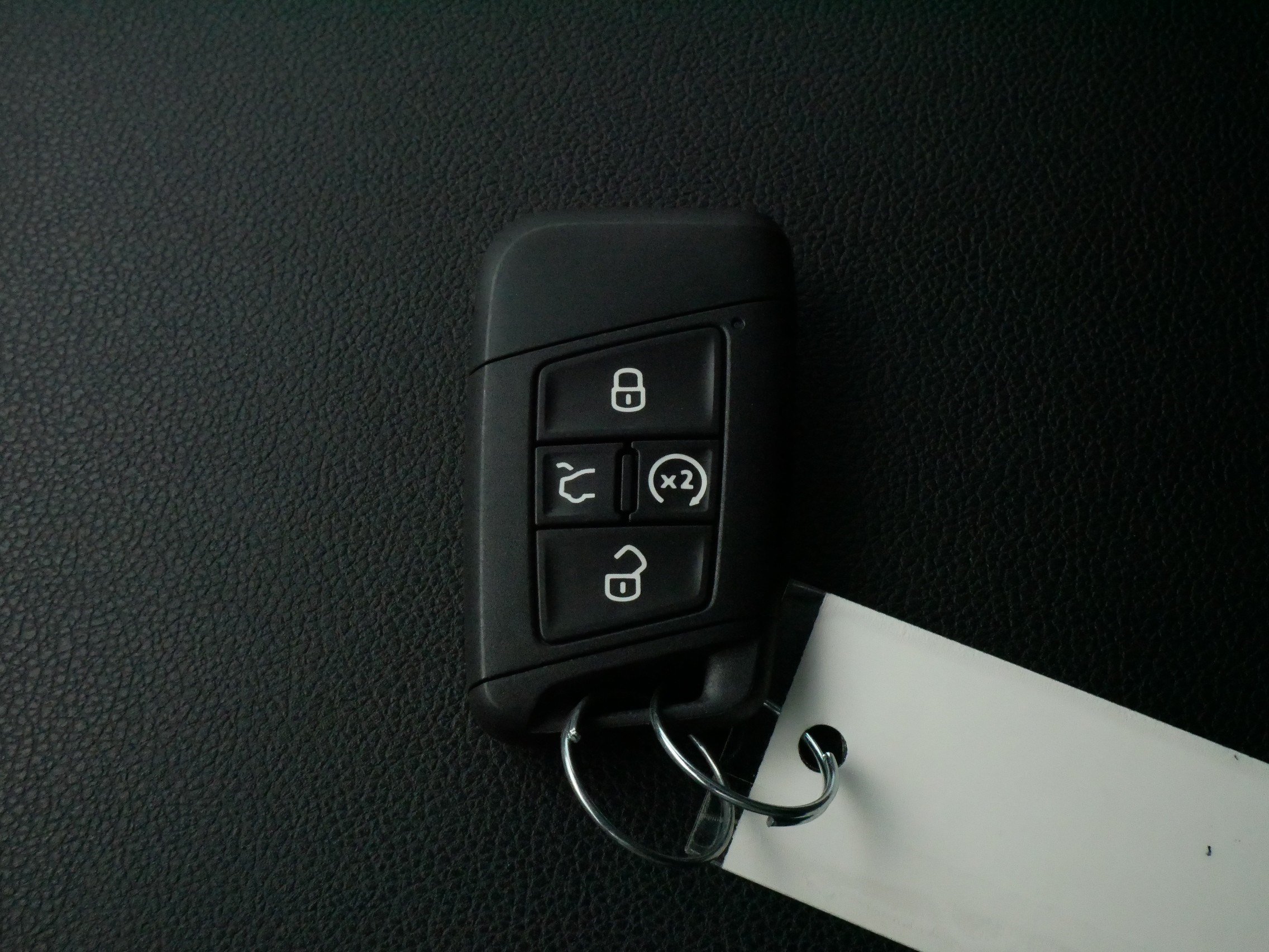 Certified 2023 Volkswagen Atlas SEL AWD/4WD image 34