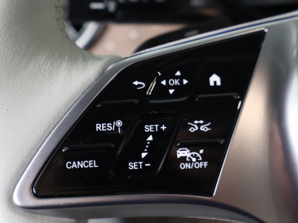 Used 2023 Mercedes-Benz EQE 350+ 4MATIC SUV w/ Exclusive Trim Package image 47