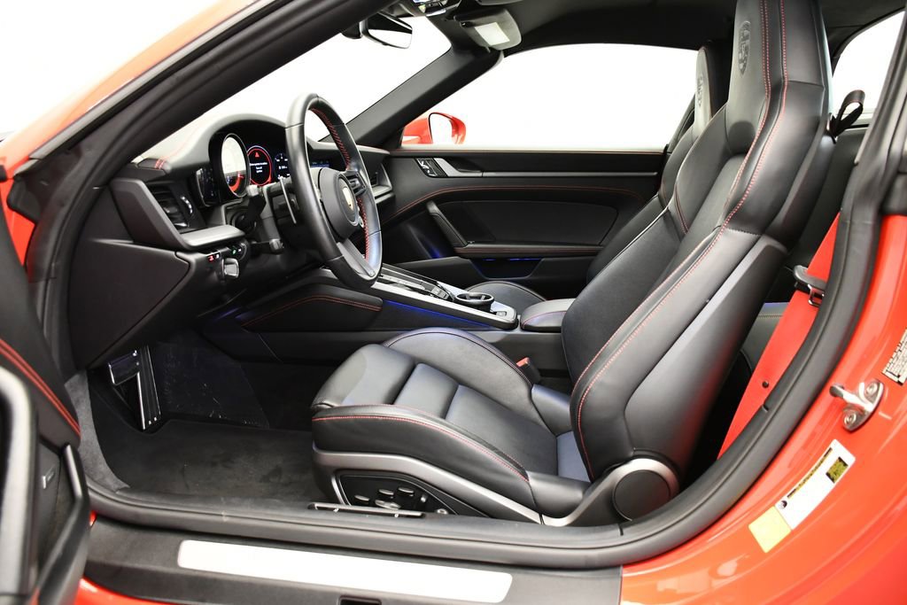 Used 2021 Porsche 911 Targa 4S Heritage Design image 41