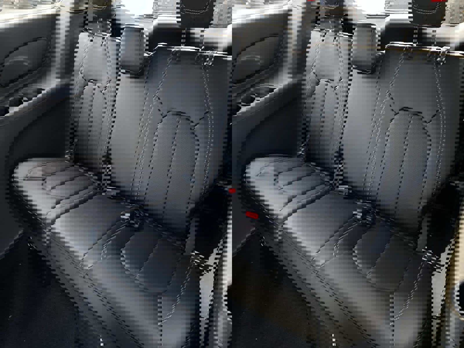 New 2026 Chrysler Voyager LX image 8