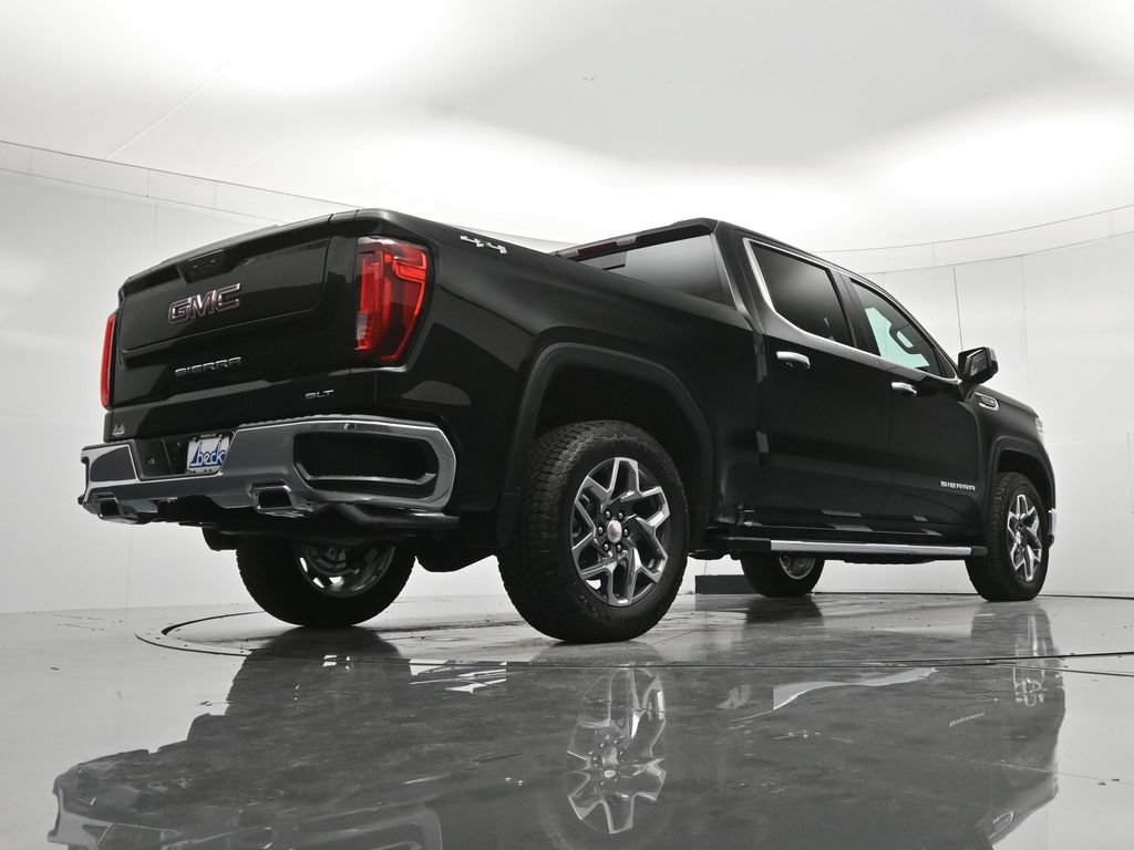 New 2026 GMC Sierra 1500 SLT w/ SLT Premium Package AWD/4WD image 42