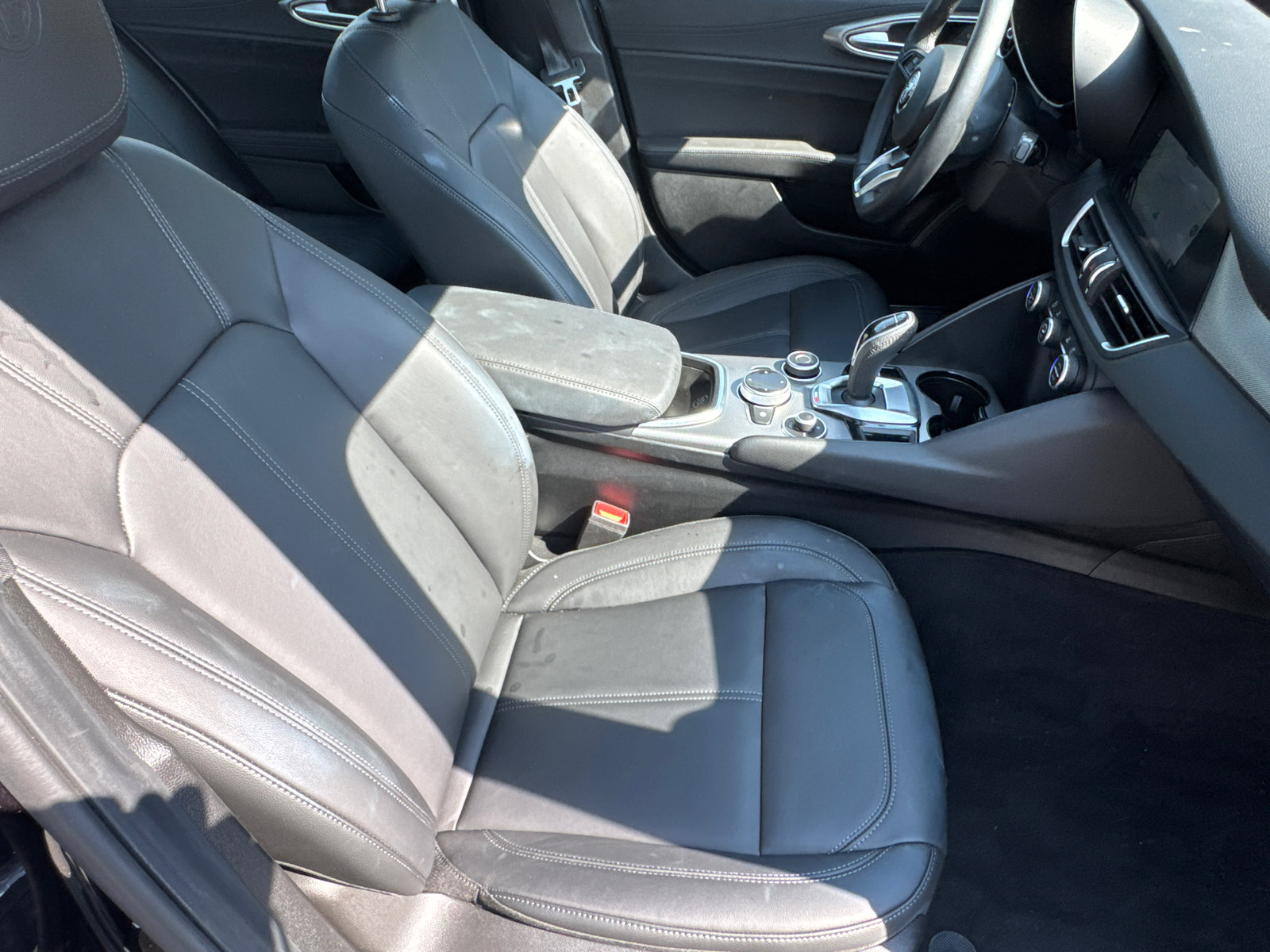 Used 2024 Alfa Romeo Giulia Ti image 16
