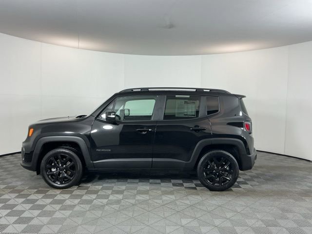 Used 2022 Jeep Renegade Altitude AWD/4WD image 8
