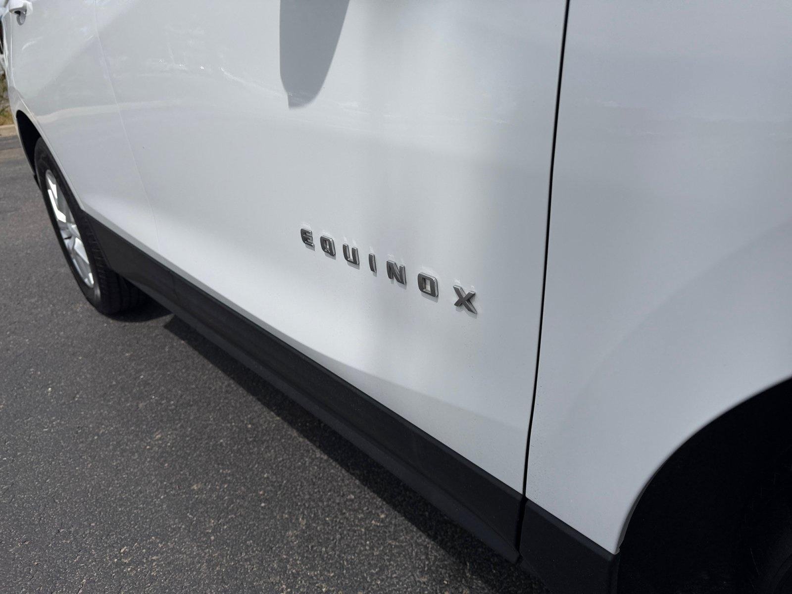 Used 2024 Chevrolet Equinox LT AWD/4WD image 24