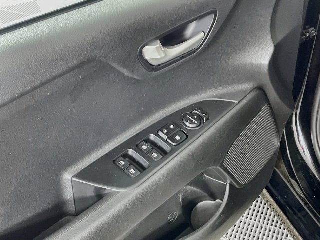 Used 2023 Kia Rio S w/ Technology Package FWD image 18