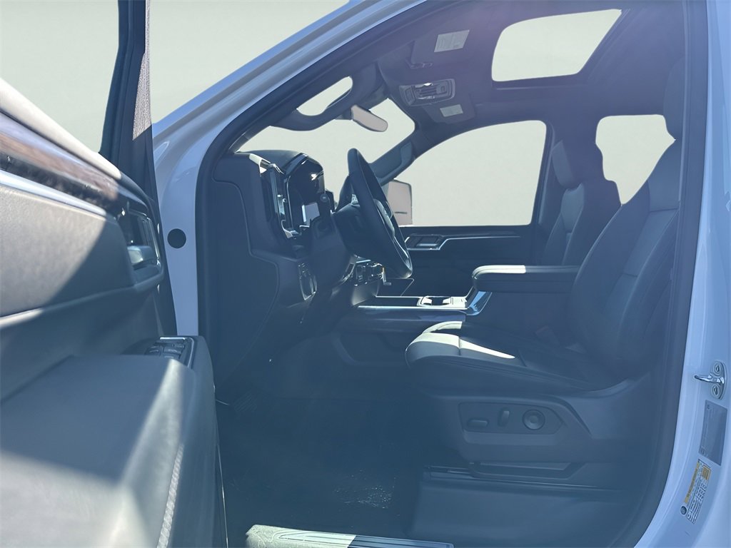 New 2026 Chevrolet Silverado 3500 LTZ w/ LTZ Plus Package image 17