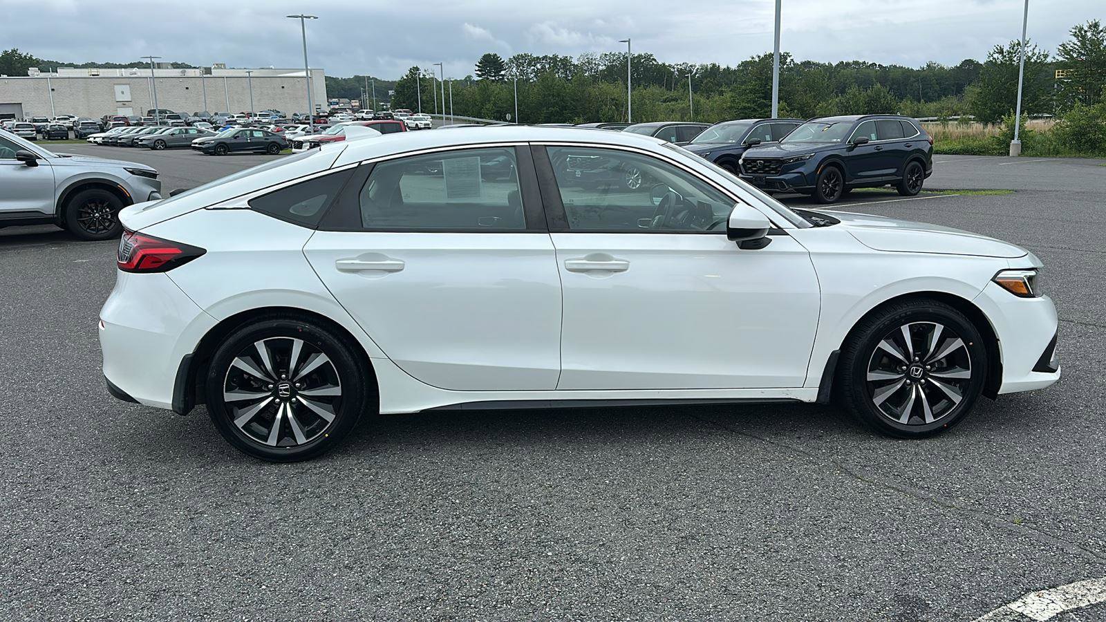 Used 2023 Honda Civic EX-L image 4