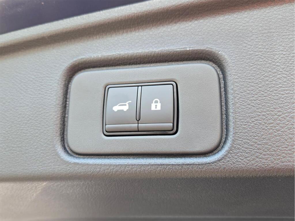 New 2026 Nissan Pathfinder SL AWD/4WD image 14