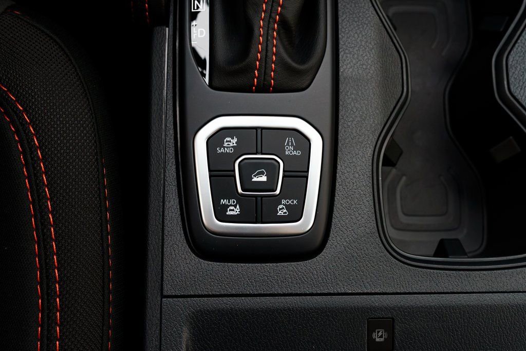 New 2026 Nissan Frontier PRO-4X w/ Pro-4x Convenience Package image 18