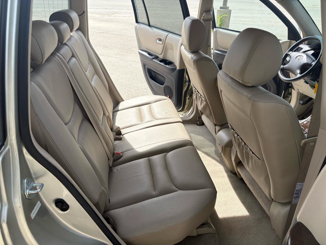 Used 2002 Toyota Highlander Limited FWD image 23