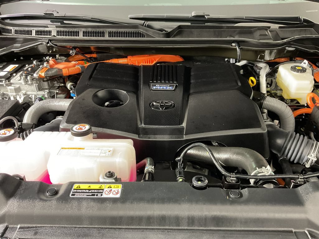 Certified 2025 Toyota Tundra Platinum AWD/4WD image 26