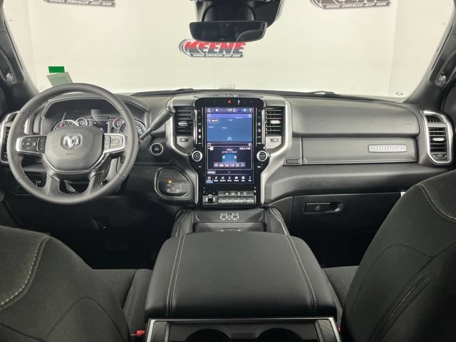 New 2026 RAM 2500 Big Horn AWD/4WD image 13