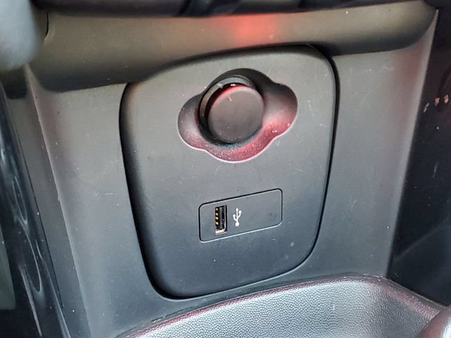 Used 2020 MINI Cooper 4-Door Hardtop FWD image 18