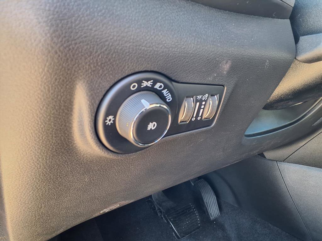 New 2026 Jeep Compass Altitude image 11