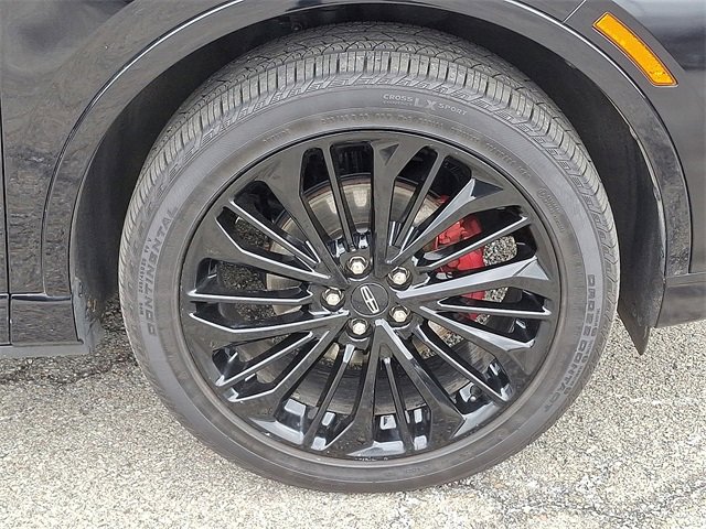 Used 2023 Lincoln Corsair Reserve w/ Equipment Group 201A image 8