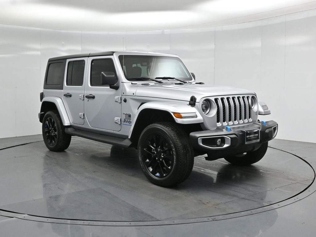 Used 2023 Jeep Wrangler Unlimited Sahara w/ Cold Weather Group image 57