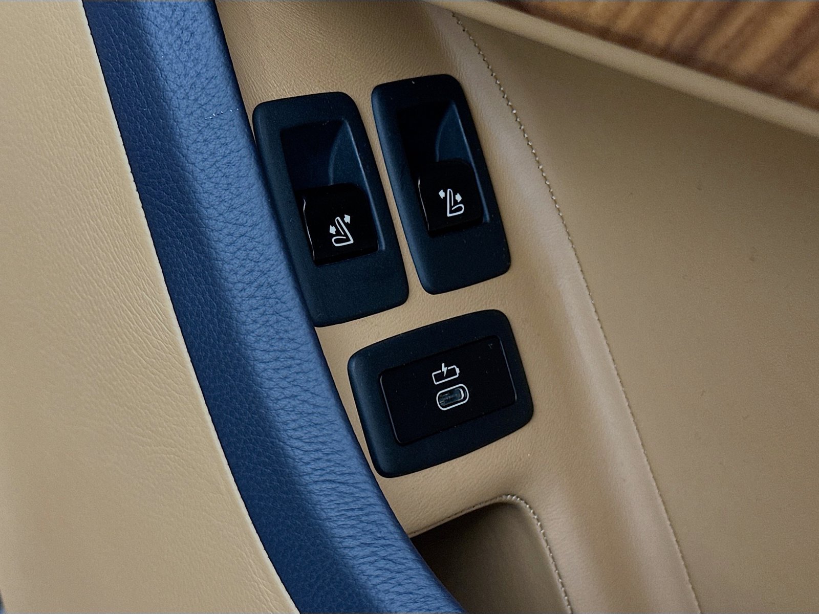 Used 2019 Rolls-Royce Cullinan AWD/4WD image 61