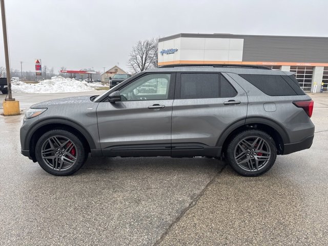 New 2026 Ford Explorer ST-Line w/ ST-Line Street Pack image 6