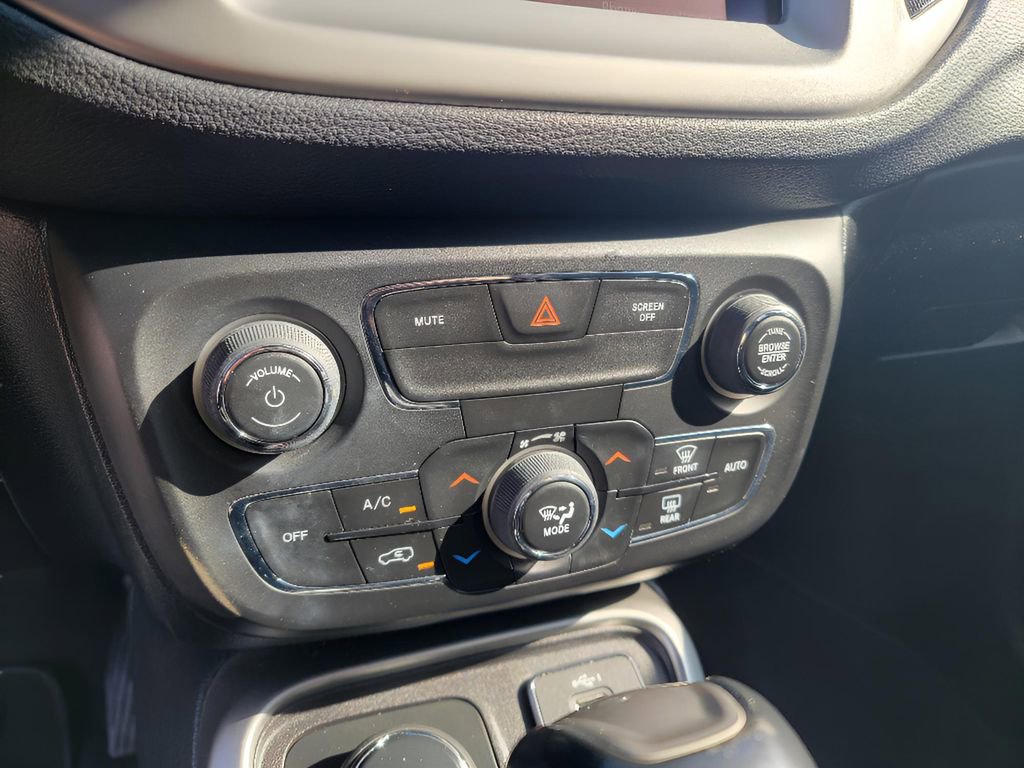 Used 2021 Jeep Compass Latitude image 22