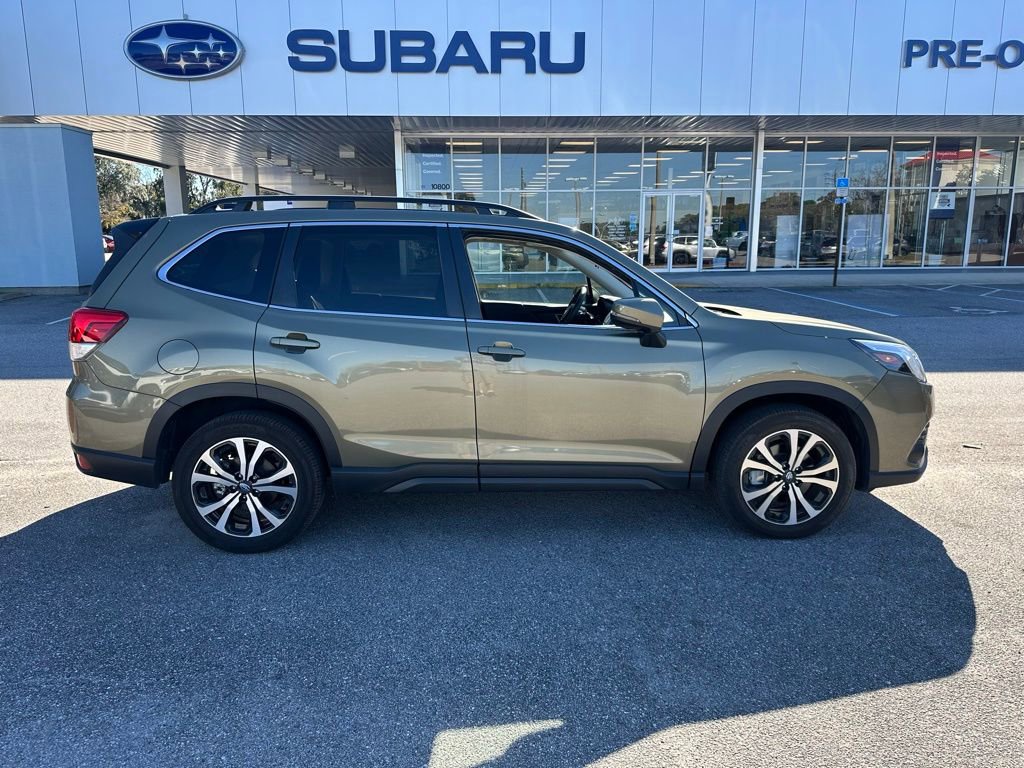 Used 2024 Subaru Forester Limited image 2