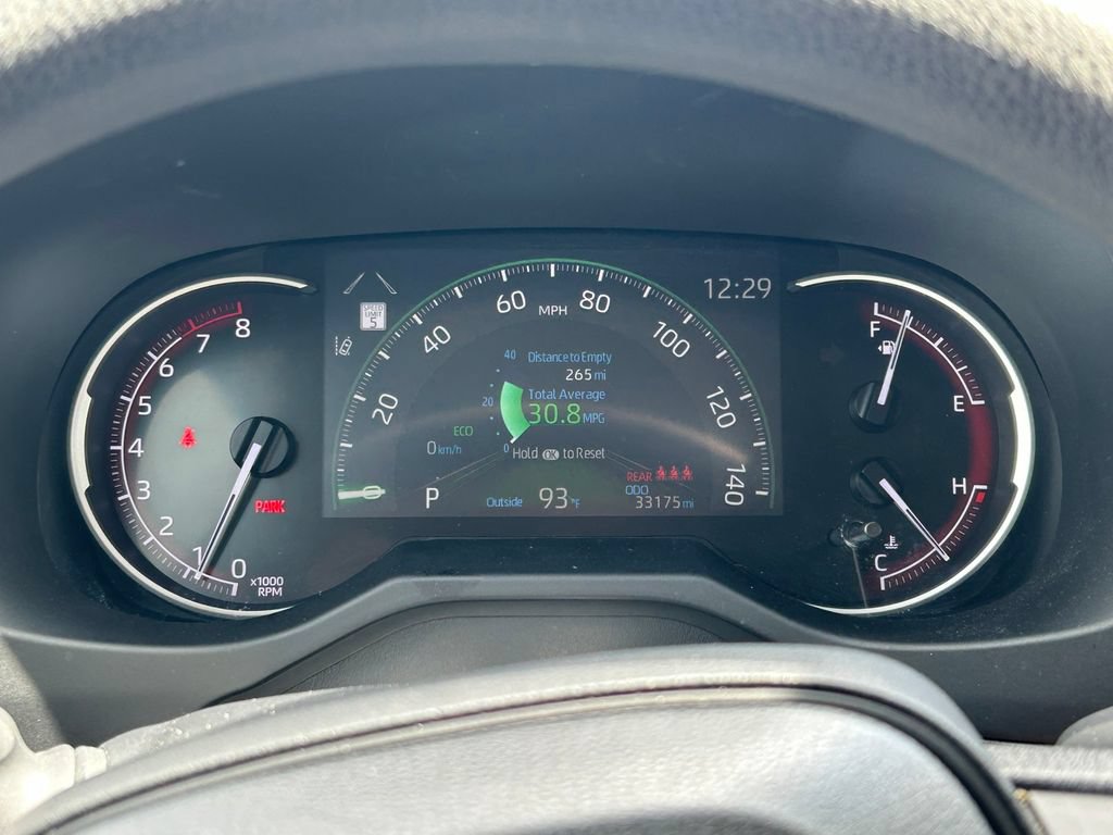 Used 2023 Toyota RAV4 LE FWD image 29