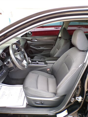 Used 2020 Nissan Altima 2.5 S FWD image 14
