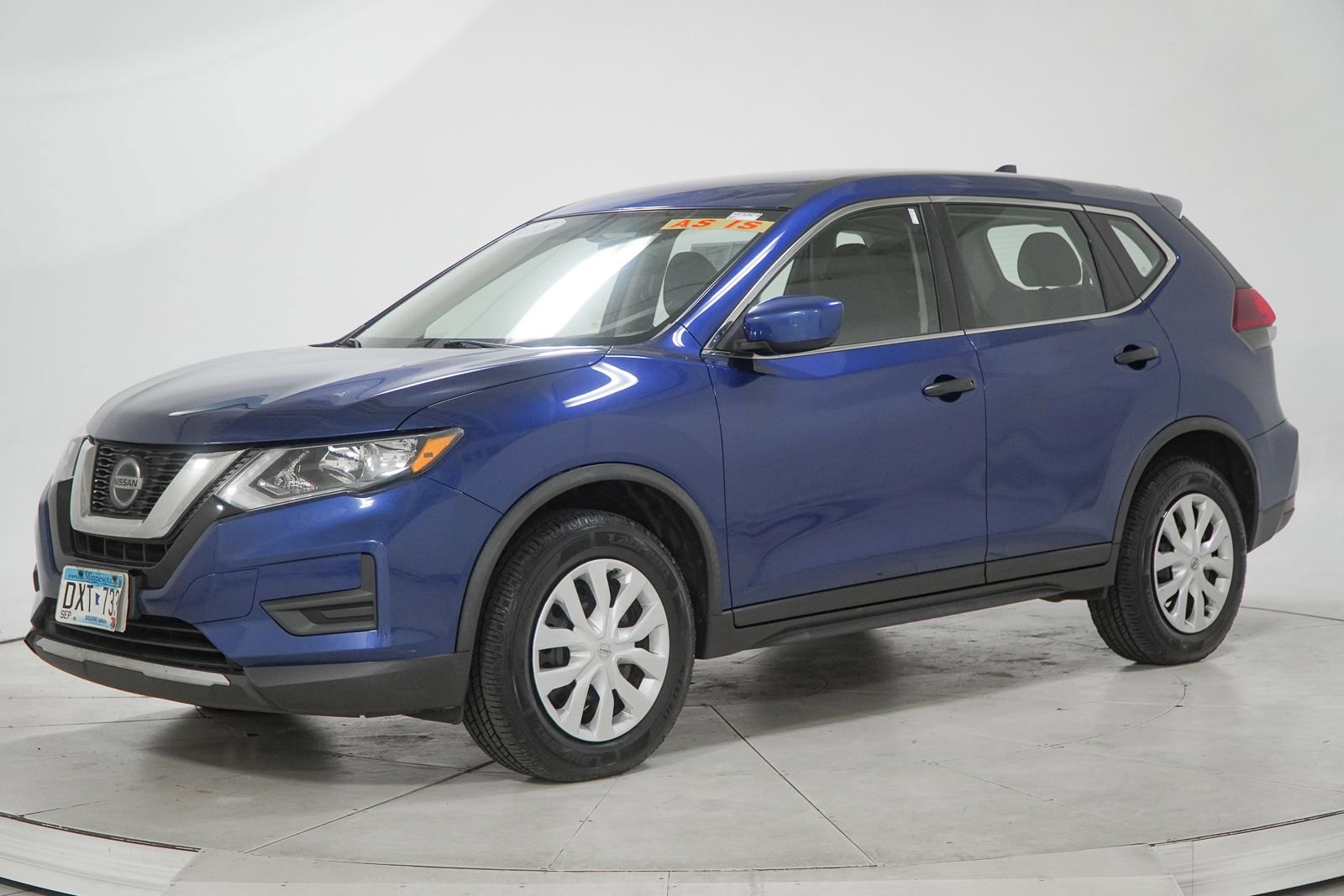 Used 2018 Nissan Rogue S image 4